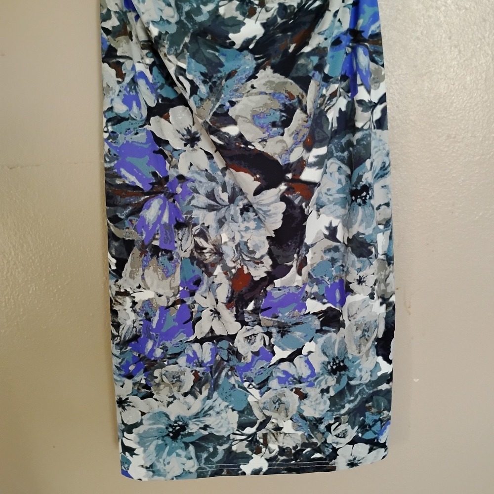 Reiss Dress Medium Zizzi Colorful Floral Runch Bodycon Stretch Capsule Designer - Picture 3 of 16